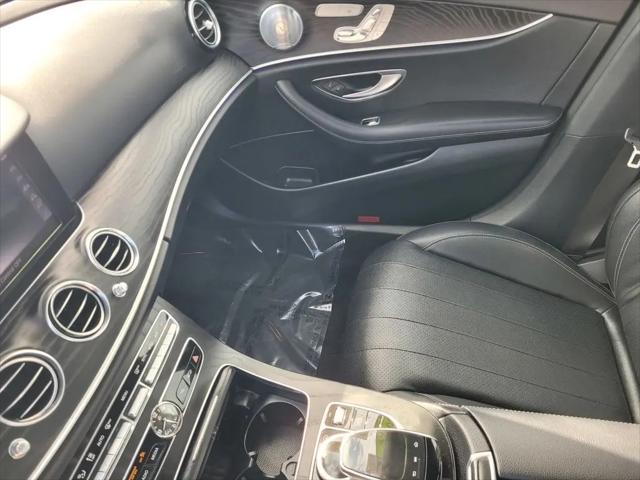 2018 Mercedes-Benz E-CLASS E 300 E 300
