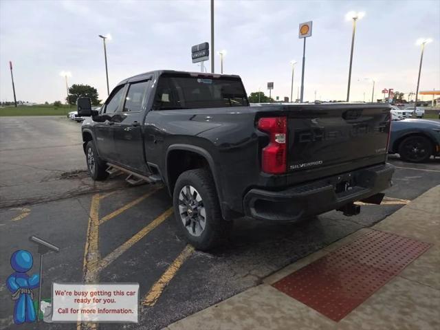 2024 Chevrolet Silverado 2500HD 4WD Crew Cab Standard Bed Custom