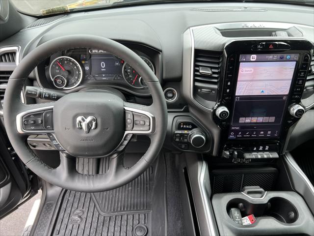 2026 Ram 1500 Big Horn Crew Cab 4x4 5'7" Box