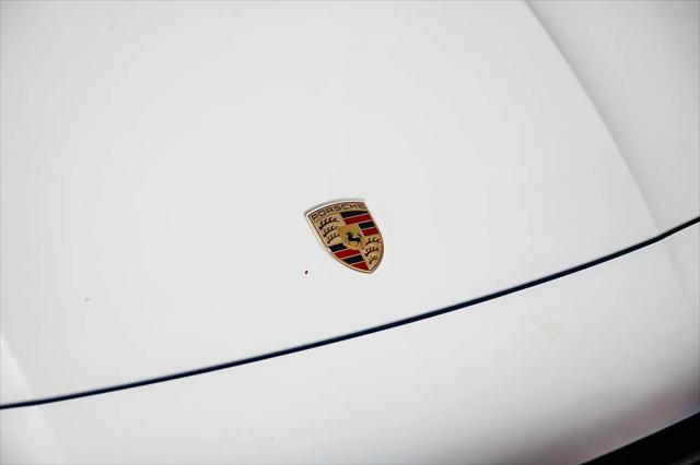 2023 Porsche Cayenne Platinum Edition