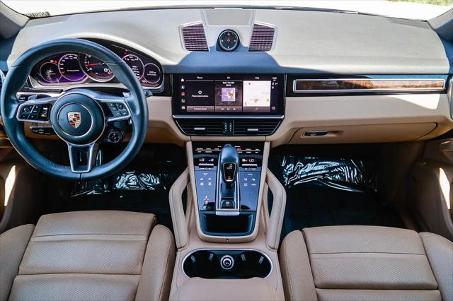 2023 Porsche Cayenne Platinum Edition