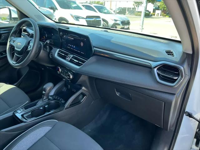 2025 Chevrolet TrailBlazer AWD LT