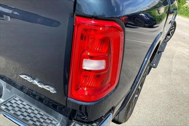 2025 Ram 1500 Laramie Crew Cab 4x4 5'7" Box