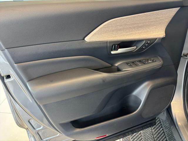2025 Toyota Grand Highlander Limited