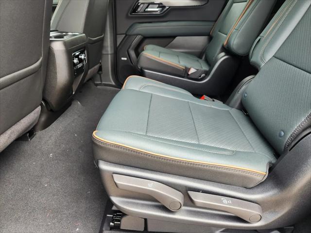 2026 GMC Yukon XL 4WD AT4