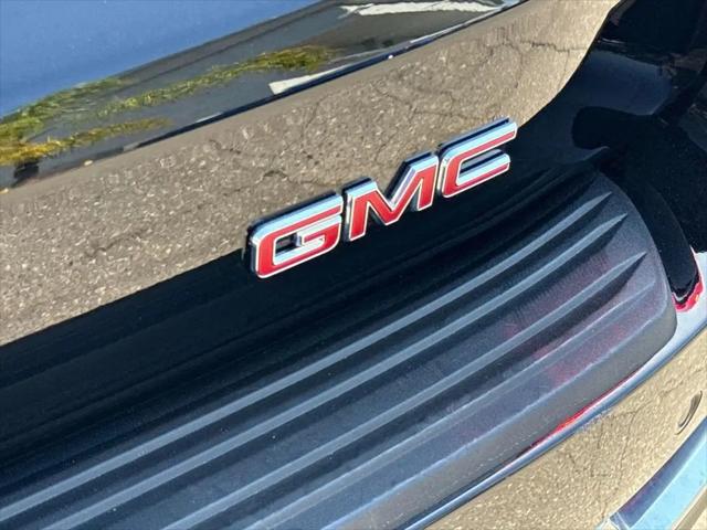2025 GMC Yukon XL 4WD Denali