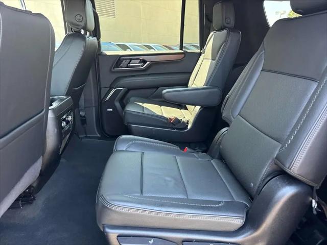 2025 GMC Yukon XL 4WD Denali