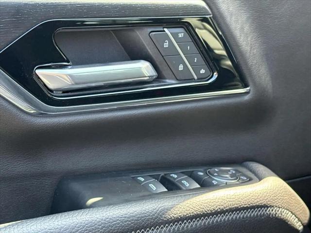 2025 GMC Yukon XL 4WD Denali