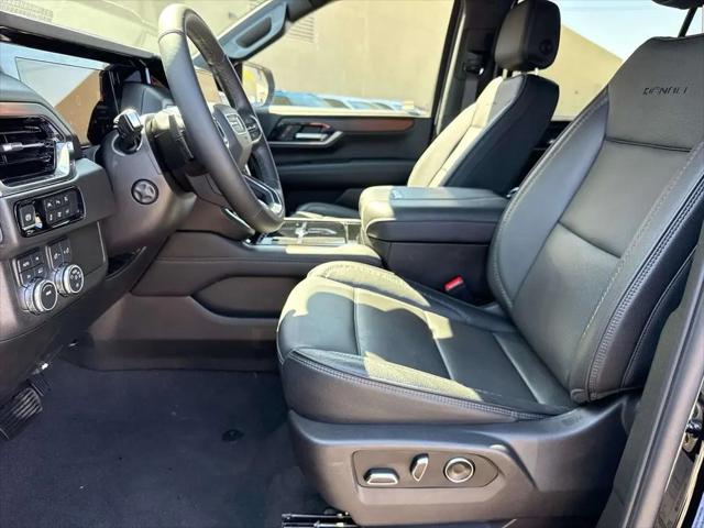 2025 GMC Yukon XL 4WD Denali