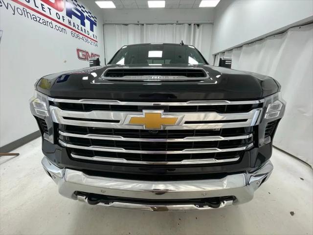 2026 Chevrolet Silverado 2500HD Crew Cab, Standard Bed, LTZ, 4WD