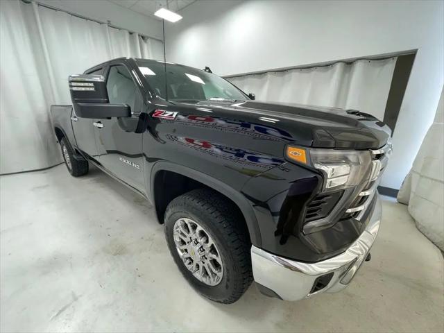 2026 Chevrolet Silverado 2500HD Crew Cab, Standard Bed, LTZ, 4WD