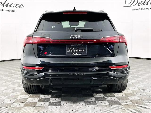 2024 Audi e-tron Prestige quattro