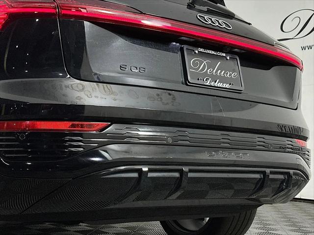 2024 Audi e-tron Prestige quattro