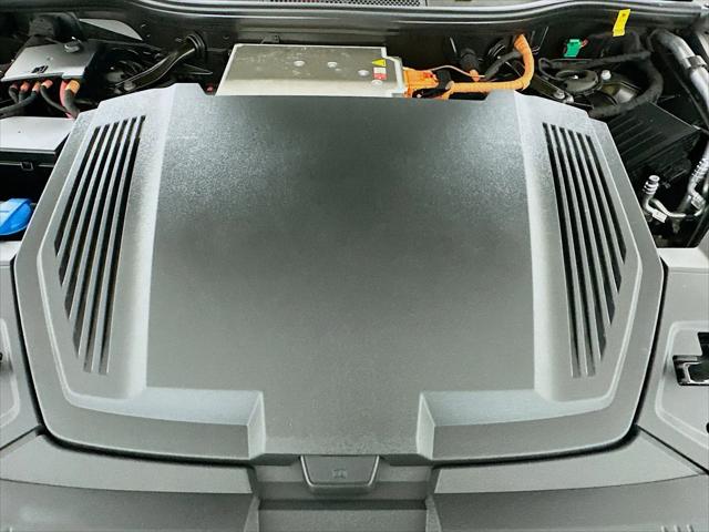 2024 Audi e-tron Prestige quattro