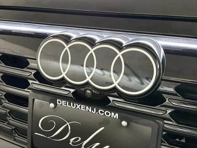 2024 Audi e-tron Prestige quattro