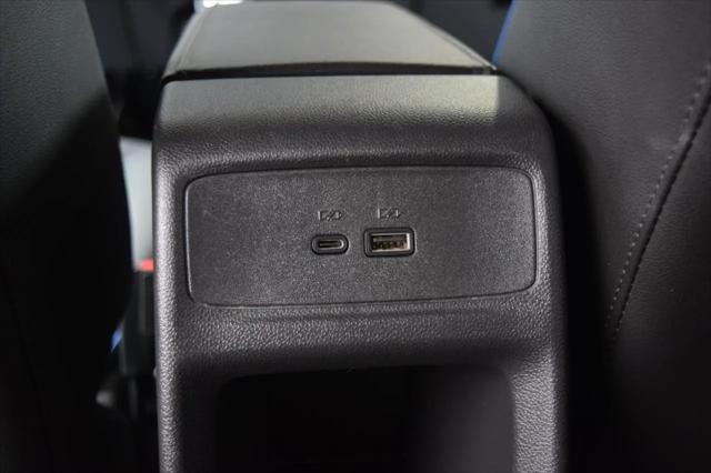 2024 Buick NV Sport Touring FWD