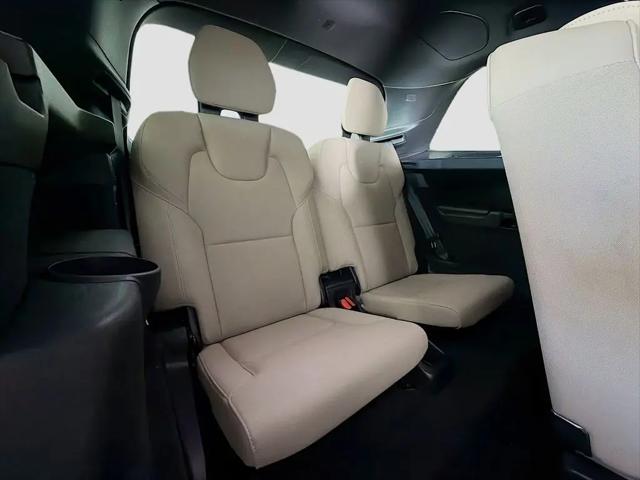 2026 Volvo XC90 Plug-In Hybrid Plus, T8 AWD, Electric/Gasoline, Bright, 7 Seats