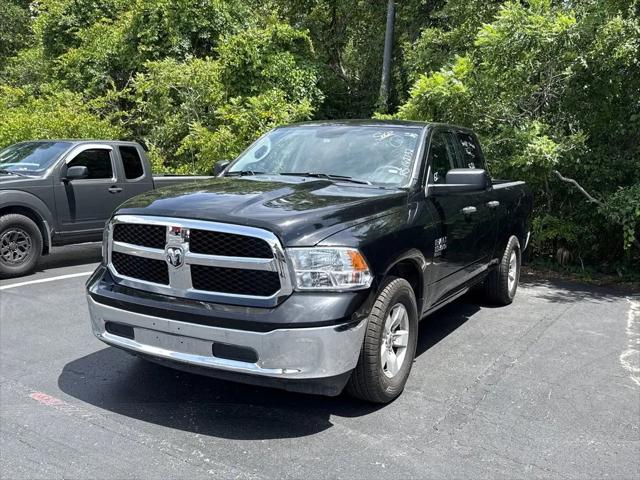 2024 Ram 1500 Classic SLT Quad Cab 4x2 6'4" Box