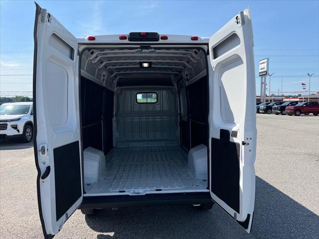 2025 Ram ProMaster 2500 Cargo Van Tradesman High Roof 159" WB w/Pass Seat