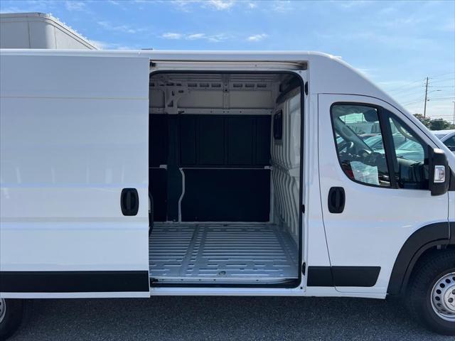 2025 Ram ProMaster 2500 Cargo Van Tradesman High Roof 159" WB w/Pass Seat