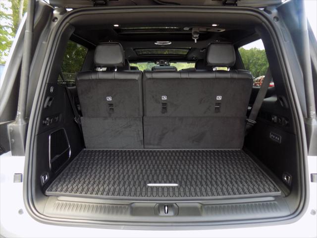 2026 Jeep Grand Wagoneer Upland