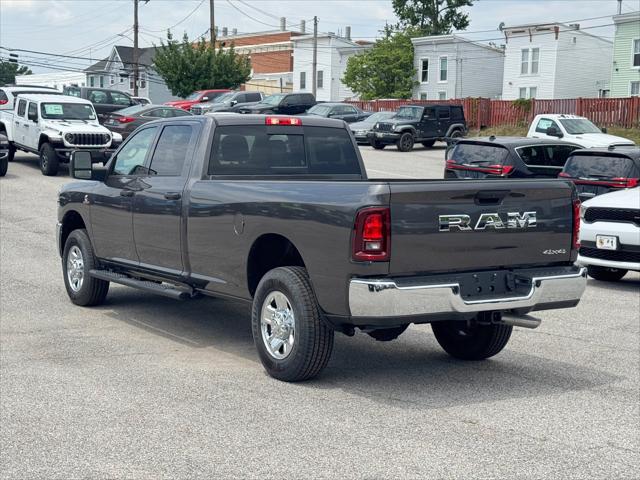 2026 Ram 3500 Tradesman Crew Cab 4x4 8 Box