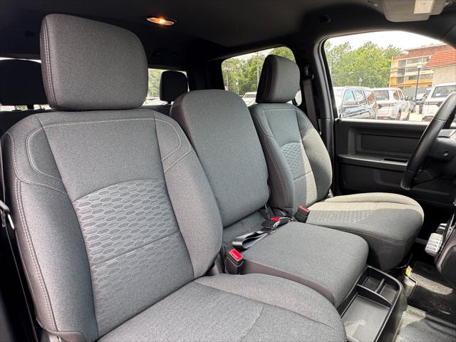 2026 Ram 3500 Tradesman Crew Cab 4x4 8 Box