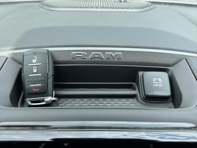 2026 Ram 3500 Tradesman Crew Cab 4x4 8 Box