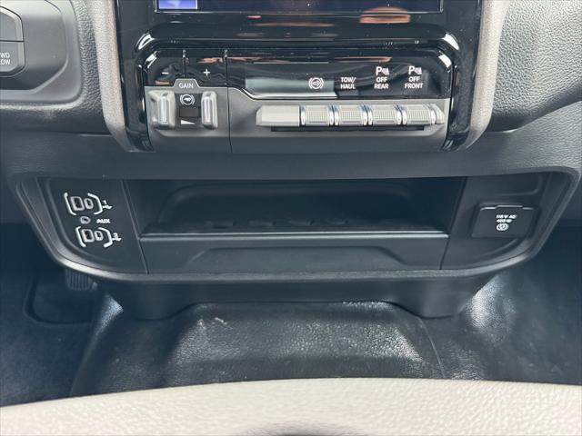 2026 Ram 3500 Tradesman Crew Cab 4x4 8 Box