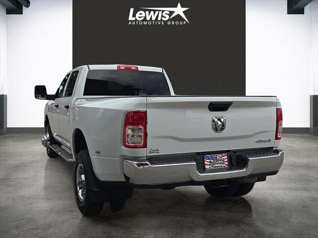 2024 Ram 3500 Tradesman Crew Cab 4x4 8' Box