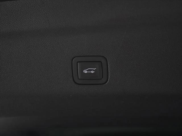 2024 GMC Yukon 4WD Denali