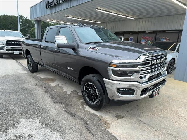 2025 Ram 3500 Laramie Crew Cab 4x4 8' Box