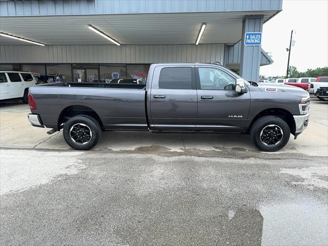 2025 Ram 3500 Laramie Crew Cab 4x4 8' Box
