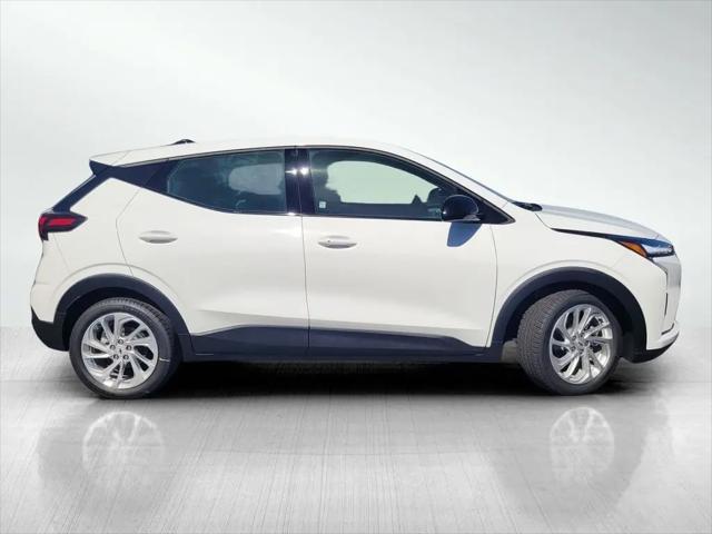2027 Chevrolet Bolt LT FWD