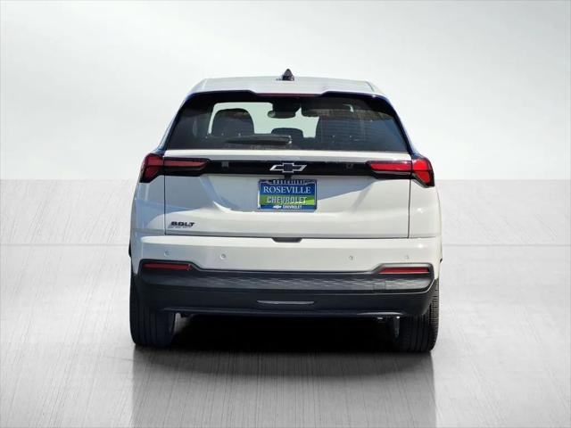 2027 Chevrolet Bolt LT FWD