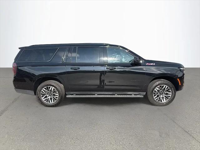2025 Chevrolet Suburban 4WD Z71