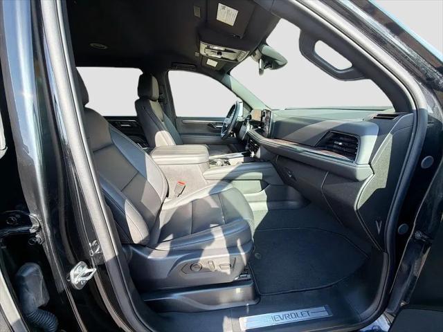 2025 Chevrolet Suburban 4WD Z71