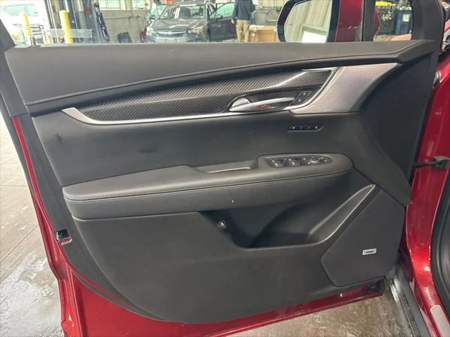 2024 Cadillac XT6 AWD Sport