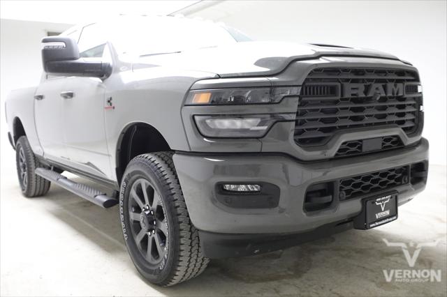 2026 RAM Ram 2500 RAM 2500 BLACK EXPRESS CREW CAB 4X4 64 BOX