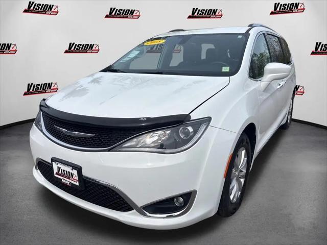 2018 Chrysler Pacifica Touring L for sale in Greece, NY