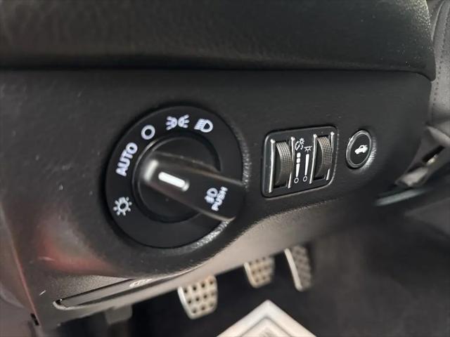 2016 Dodge Challenger R/T Plus Shaker