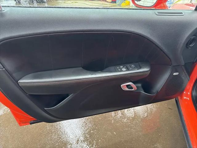 2016 Dodge Challenger R/T Plus Shaker