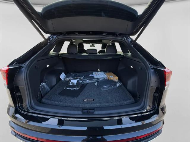 2026 Volkswagen Atlas Cross Sport SEL Premium R-Line