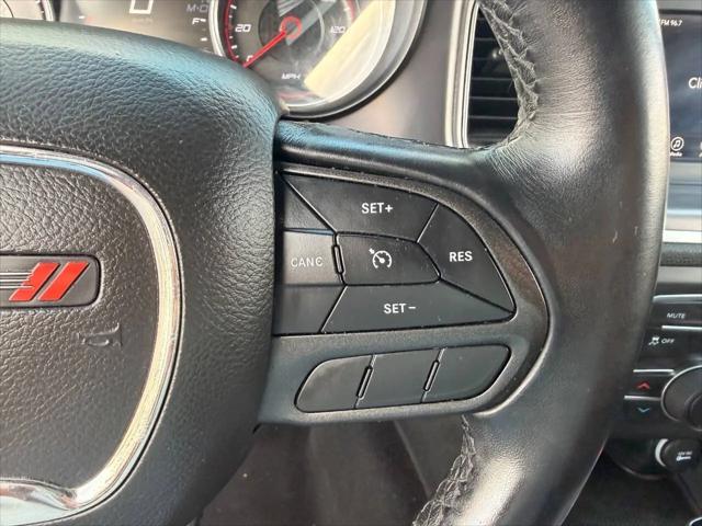 2022 Dodge Charger SXT RWD