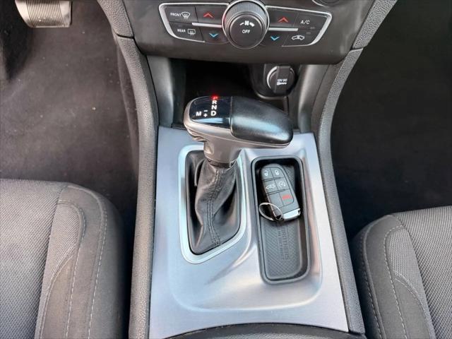 2022 Dodge Charger SXT RWD