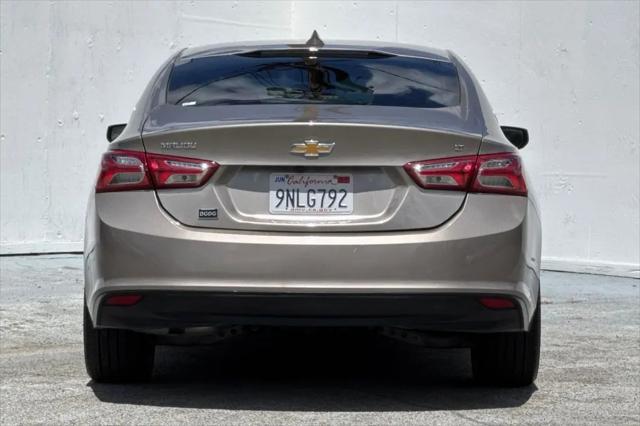 2022 Chevrolet Malibu FWD LT