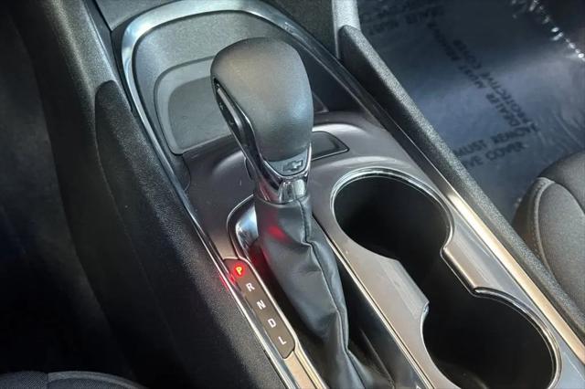 2022 Chevrolet Malibu FWD LT