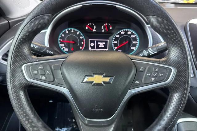 2022 Chevrolet Malibu FWD LT