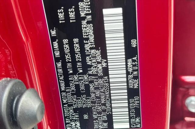 2022 Toyota Highlander Hybrid XLE