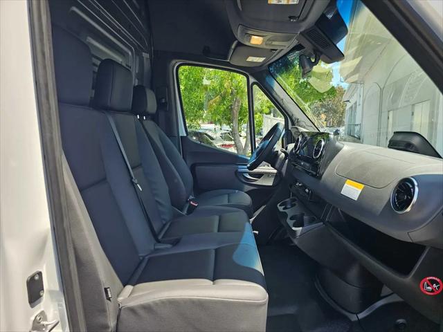 2026 Mercedes-Benz Sprinter 2500 High Roof 4-Cyl Diesel HO